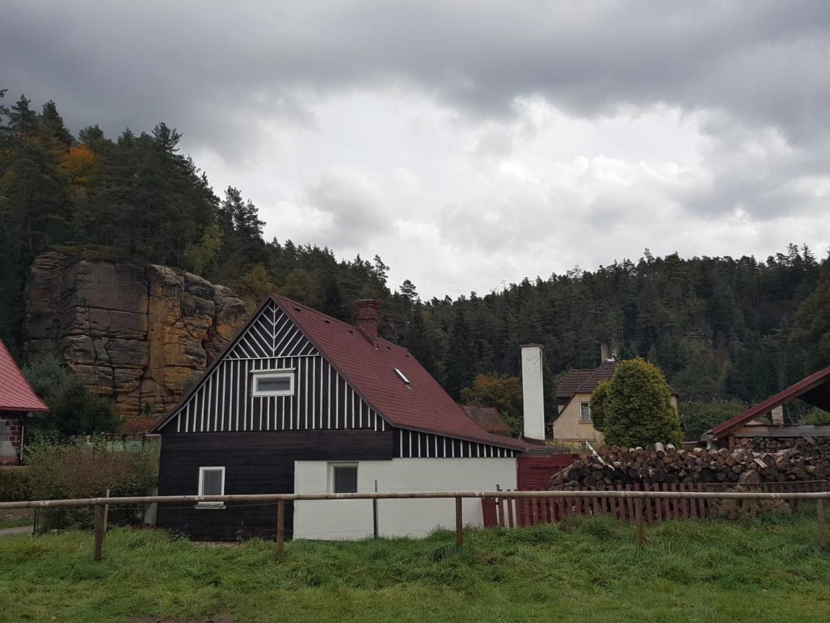 Chalupa U Slunce - Jetrichovice Bagian luar foto